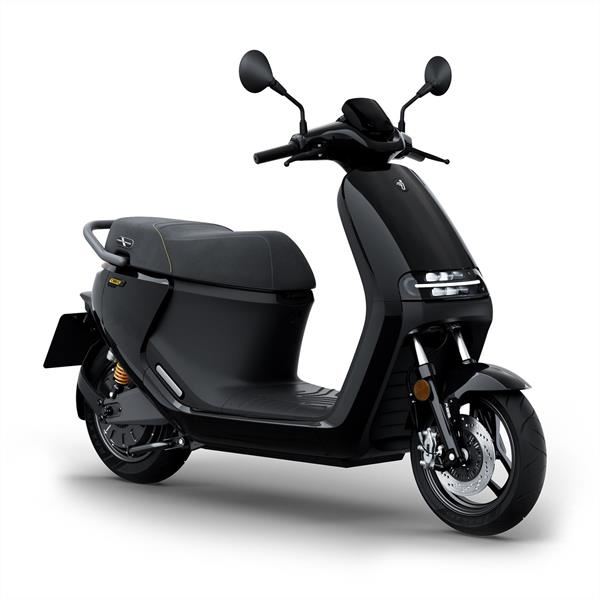 Segway eScooter E300SE Phantom Black Electric Scooter