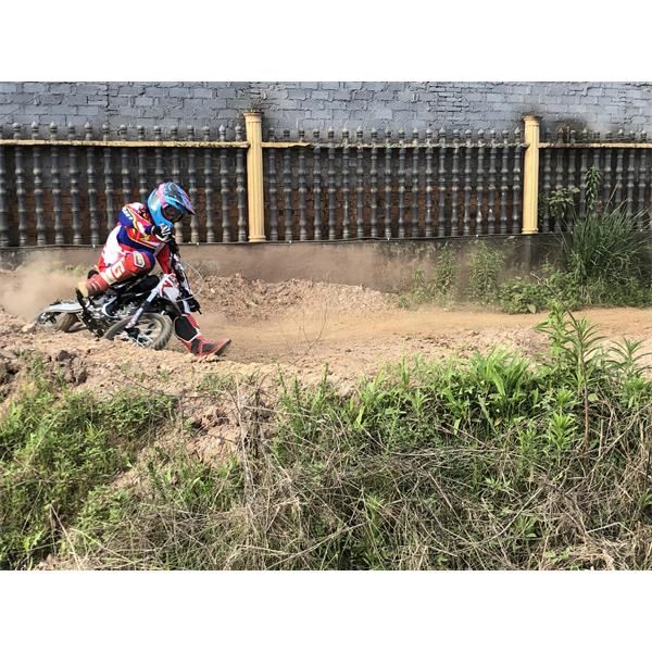 M2R Racing KX110F 110cc 76cm Red Pit Bike
