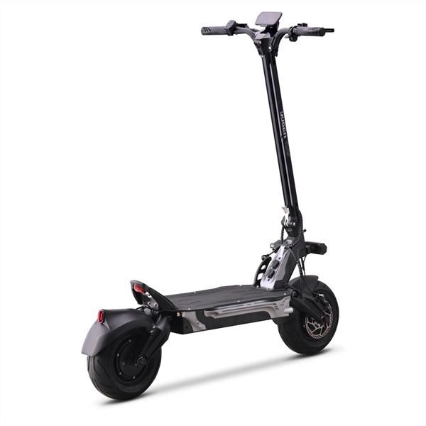 Yugen RS5 5600w 60v 30ah Li Twin Motor Super Size Electric Scooter 