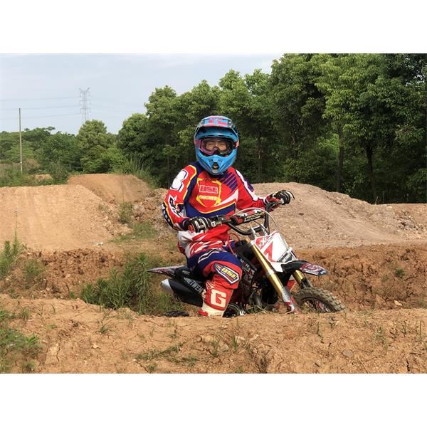 M2R Racing KXF125 120cc 76cm Black Red Pit Bike