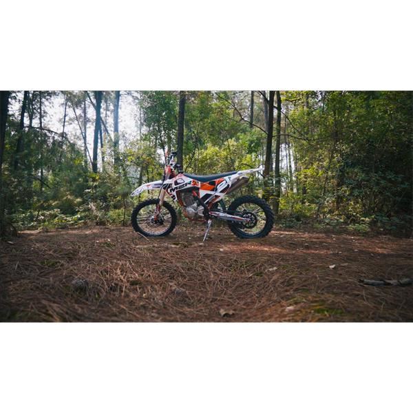 M2R RS-R 250 250cc 21/18 94cm Red/White Motocross Dirt Bike