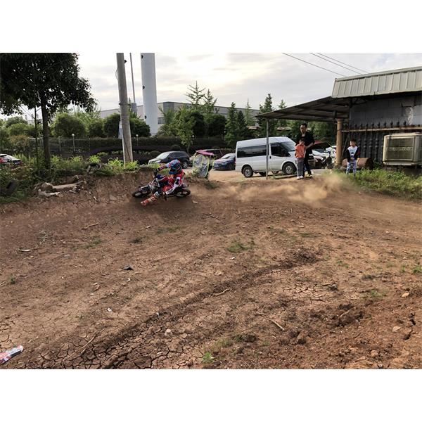 M2R Racing KX110F 110cc 76cm Red Pit Bike