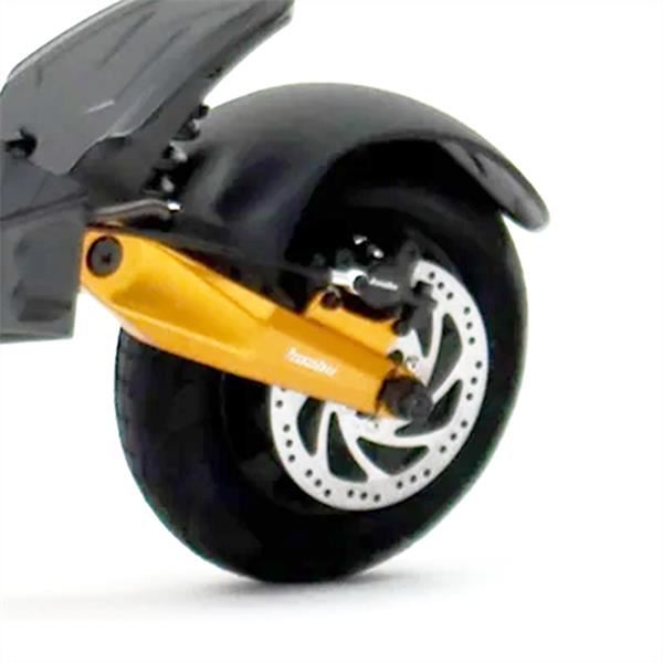 Kaabo Mantis King GT 2200w 60v 24ah Twin Motor Gold Electric Scooter